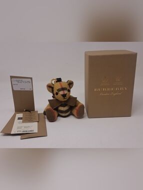 Burberry Bag Charm Thomas the Bear Bag Charm Key Chain Backpack Nova Check